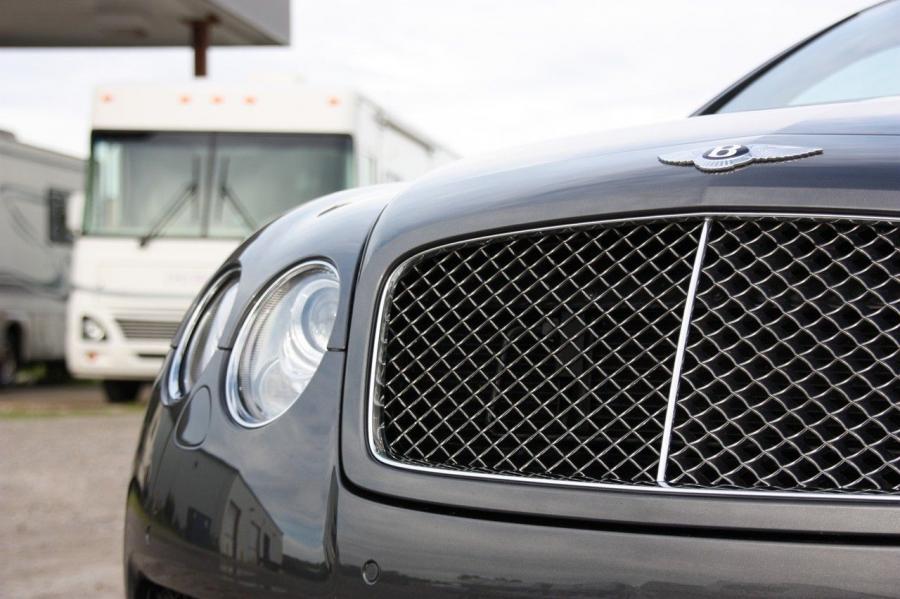 Детали экстерьера Bentley Continental GT Speed 2007 года  (фото 46 из 86)